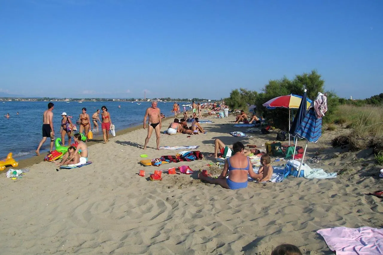 Apartments With A Parking Space Nin, Zadar - 13571 Хорватия